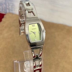 Fossil F2 Vintage Watch Metallic Lime Green Face Silver tone bracelet